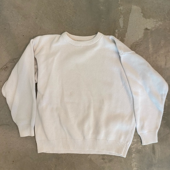 Essentials Sweaters - Classic White Sweater - Vintage Knit